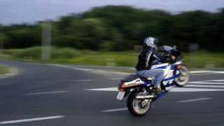 srad 600 1st gear wheelies