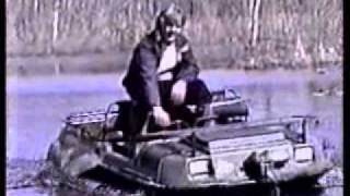 Argo Tracks ESCARGO Paddle in Water
