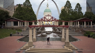 Missouri's blue-city, red-state divide over minimum wage