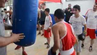Nejmi Hoca boks :Lapa antrenmanı torbada hız antrenmanı