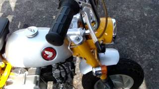 HONDA monkey Z50A