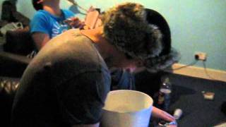 Manus Vomiting