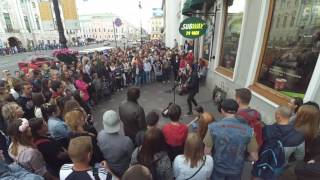 Парняга жгёт на Невском! Лучше чем "Наши в городе" 04.06.16