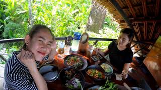 Three Monkeys Restaurant #เสือโหย