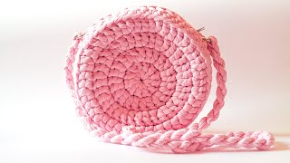 КРУГЛАЯ СУМКА из трикотажной пряжи крючком. Столбики с накидом без шва. Вязание крючком