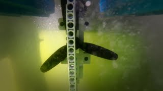 Powerful LEGO RC boat with the largest LEGO propeller ever made