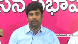 TRS MP Balka Suman Press Meet at Telangana Bhavan || Prises CM KCR and TRS Govt Schemes