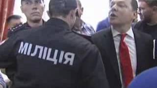 Ляшко назвал прокурора пидарасом в суде