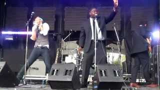 Motown Tribute to Nickelback - How You Remind Me - Live At Squamish
