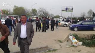 Ўзбекистонга визасиз ўтиш бошланганидан сўнг Тожикистонда хорижий паспортга талаб кескин кучайди