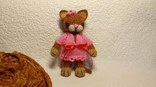 Кошечка - игрушка вязаная