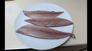 Разделка скумбрии. Как разделать скумбрию. Mackerel fish filleting