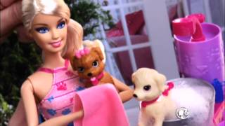Barbie® et le bain des chiens