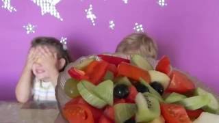 без глаз челендж,МИСТЕР МАКС, МИСС КЕЙТИ,СВИНКА ПЕППА,Kinder