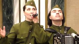 Военный ансамбль на День Победы. Театр Искона.