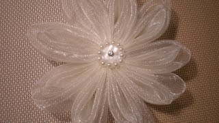 Красивый Цветок  Канзаши из органзы своими руками./ DIY Flowers