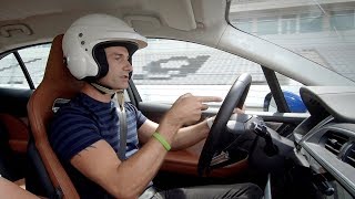 I-PACE kimaradt jelenetek és bakik