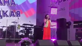 Диана Гурцкая на Дне рождения Парка Горького 17.08.2019(Нежная)