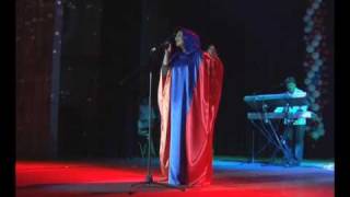 "Armeniya"   группа   " Великолепная семёрка"    поёт Кристина