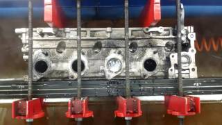 Опрессовка ГБЦ двигателя D4CB (а/м Hyundai Porter / Kia Sorento)