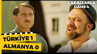 Çakallar Hikmet'i Kurtarırken Polis Bastı - Çakallarla Dans 4