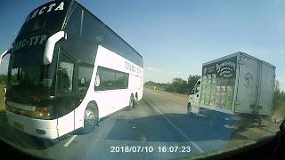 Дальнобойщик против быдла автобус ( Оригинал)