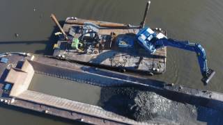 Dronefilmpje baggeren eiland Huizerhoef Gooimeer BWO