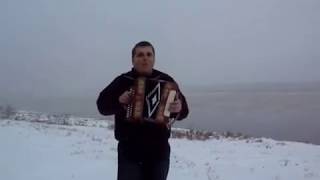 Андрей Чешуин у реки Северная Двина в Архангельской обл. ноябрь 2013