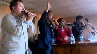 iglesia de san roque canta el coro del templo de:valladolid 1 PARTE