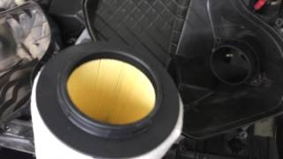 Замена воздушного фильтра на BMW 118I копеечка