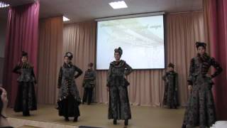 Театр моды "Аист"(г.Родники)-Лауреаты III степени.2-"Волжская мозаика"(Юрьевец)-Лауреаты