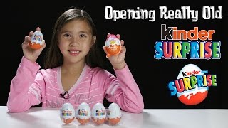 Opening KINDER EGGS with Jillian! Surprise Eggs in 4K!