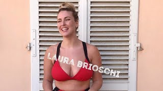 The Love Curvy Bikini - la verticale come prova assoluta! - Laura Brioschi