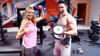 Je prends un Coach Sportif ! ? Ft. Tibo InShape | Sophie Fantasy