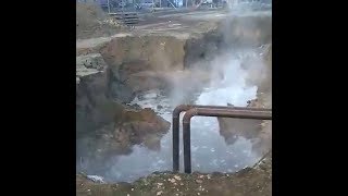 В Волгограде коммунальщики бросили траншею с горячей водой | V1.RU