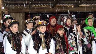 Ясіня. Андріївські вечорниці 2017 в селі Яблуниця, Путильського району, Чернівецької області.