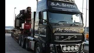 Volvo FH16 Low Loader Lorry on Torquay Harbour