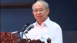 Tengku Razaleigh 2009 - "Oil : Cash Payment" / "Isu Minyak : Bayar Tunai"