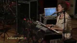 Imogen Heap - "Hide And Seek"