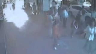 A car theft at a gas station caught on tape