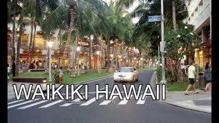 Waikiki, Hawaii, USA | Street Walk | Shopping and Waikiki Beach