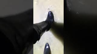 High heels Freelance boots in muddy puddles : Part 1