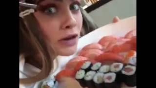 Кара Делевинь live