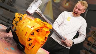 Smashing Battle Universe NERF Guns!