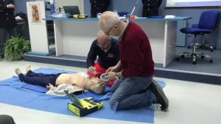 Manovre di primo soccorso e uso del defibrillatore
