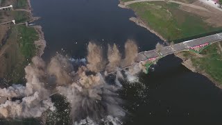 В Китае мост рухнул за 10 секунд