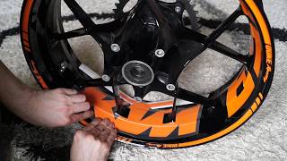 Original - How to: Aufkleber anbringen KTM DUKE 125 250 390 690 Felgenaufkleber KTM Logo (Tutorial)