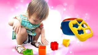 Дада игрушки - Бьянка и сортер - Развивающие игры для малышей.