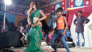 Pawan Singh Stage Show Full HD ||  Bhojpuri New Arkestra Video 2018 ||  Latest Arkestra video song
