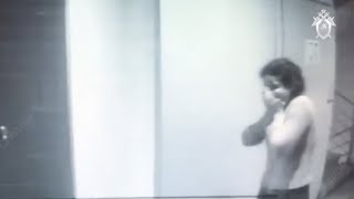 Видеокадры с камеры наблюдения в подъезде дома, где был убит Михаил Хачатурян